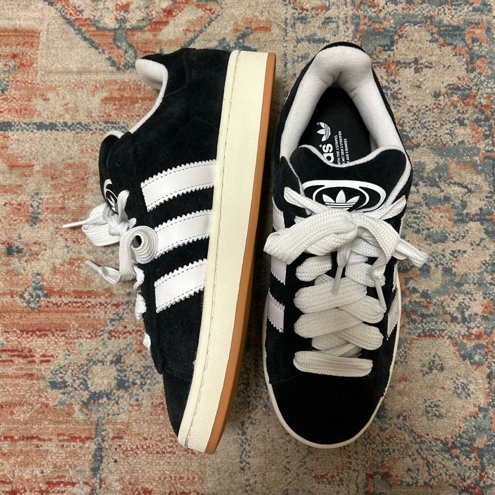 Original Adidas campus 00s